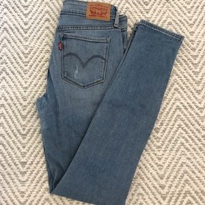 Levi’s 711 skinny jeans